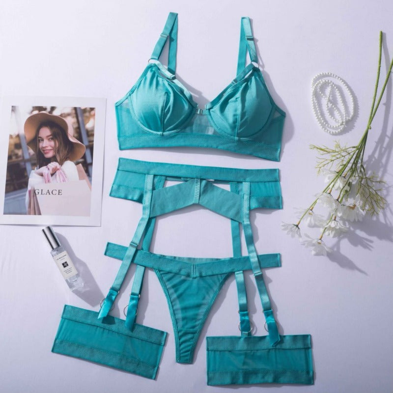 String bleu lac sexy pour femme, avec jarretières et tanga.